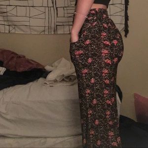 Rose patterned flowy pants